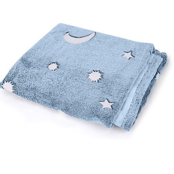 Blue Star & Moon Glow in the Dark Flannel Throw Blanket - Picture 2 of 5